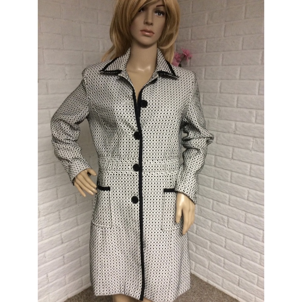 A | LINE Black & White Button Front Jacket (M)
